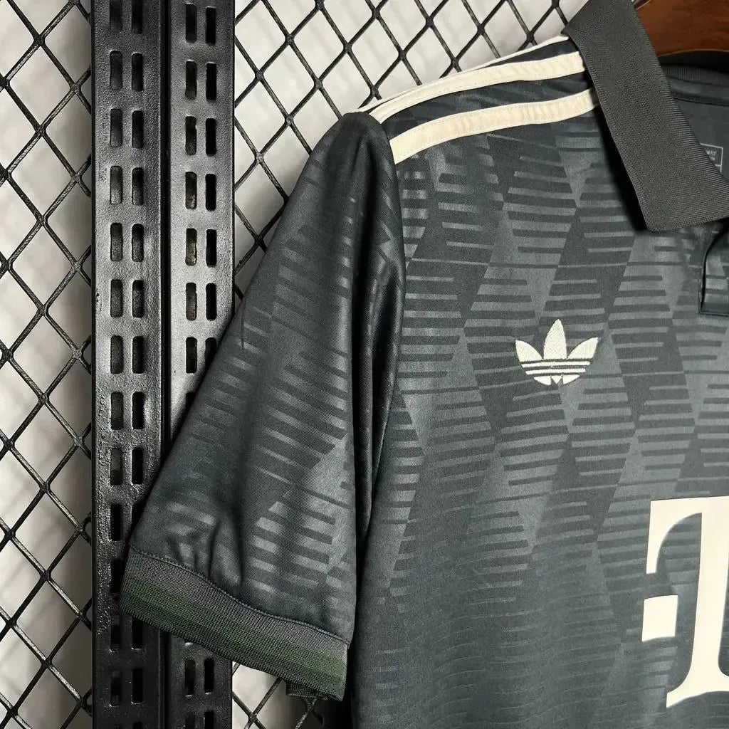 Oktoberfest 24/25 Fan Shirt
