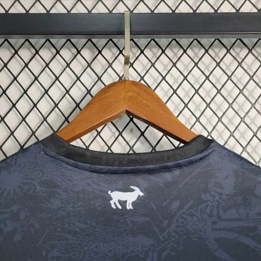 GOAT #7 - Special Edition Fan Shirt