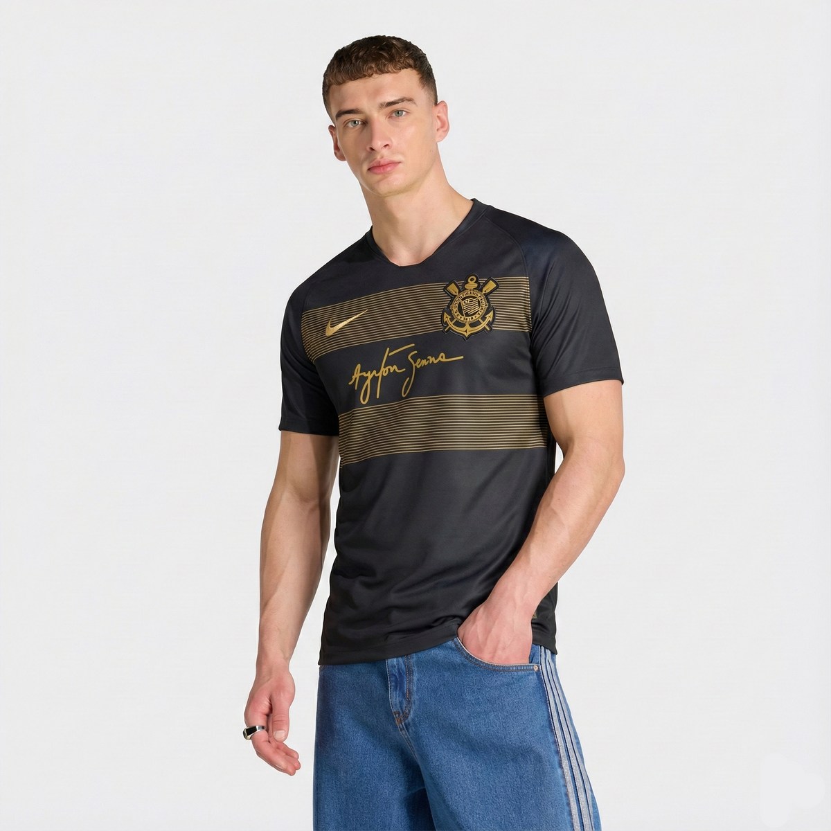 Retro Away 2018 Fan Shirt